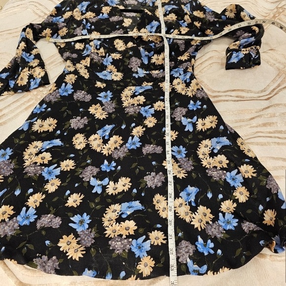 Zara Black Floral Printed Faux Wrap Dress S - Picture 9 of 10